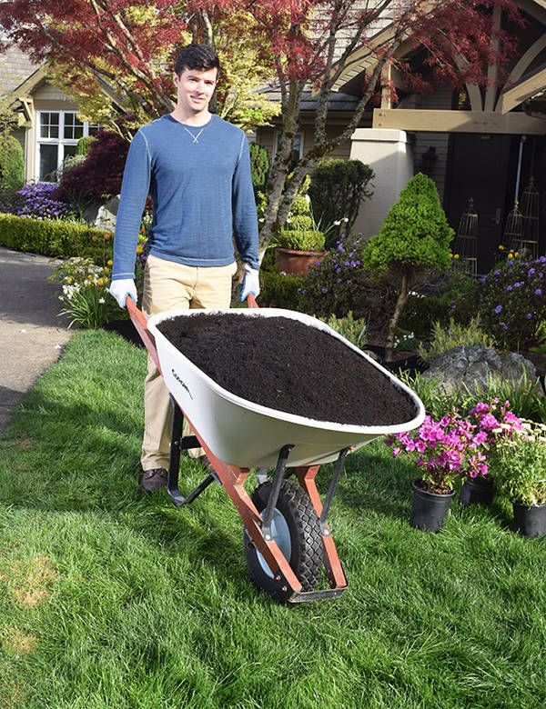 Home gardeners and landscapers use the numerous compost mixes available at Cedar Grove to help create healthier soil for flower beds, lawns, pots and other projects.